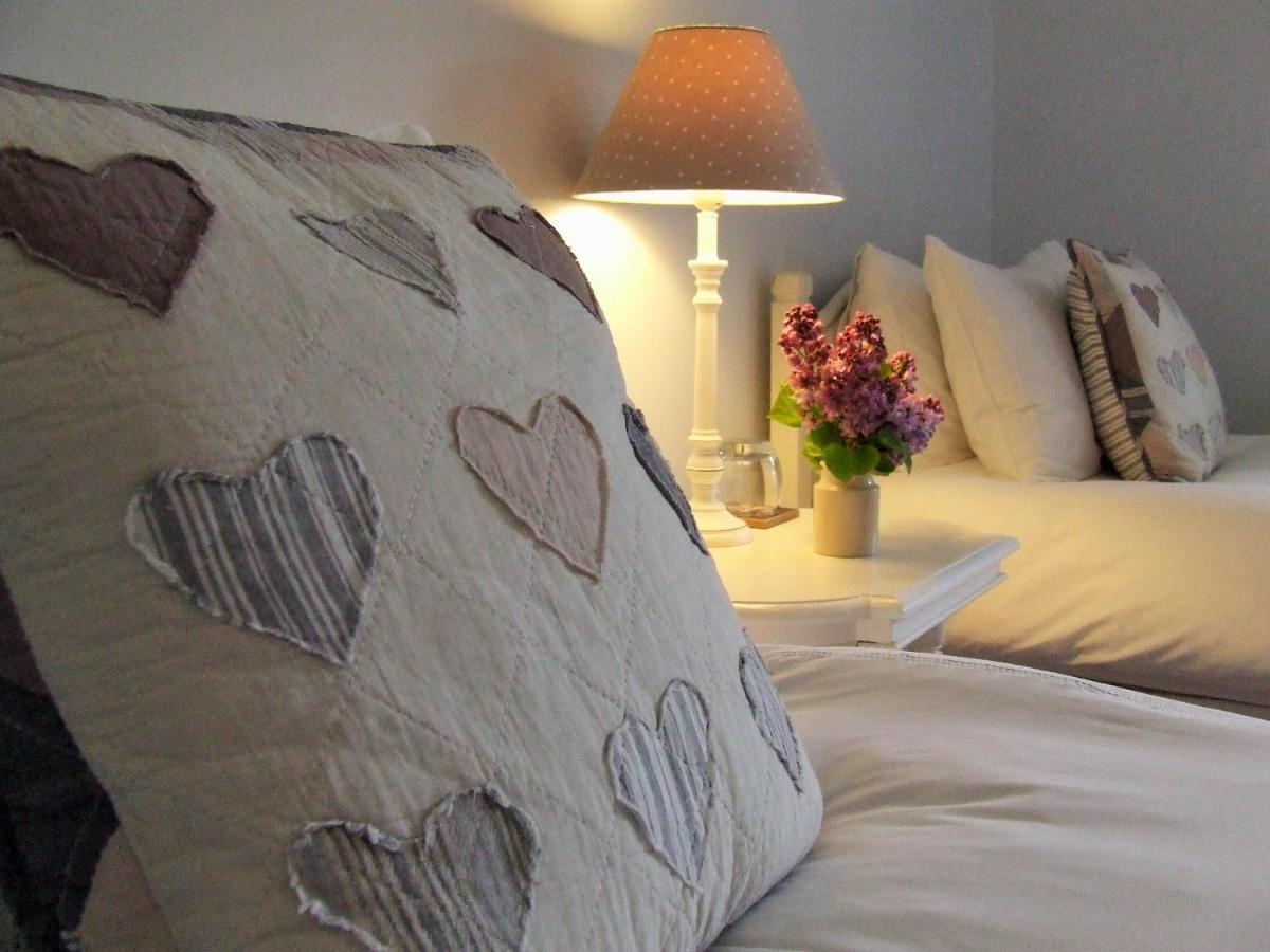 Lobhill Farmhouse Bed And Breakfast And Self Catering Accommodation Okehampton Eksteriør billede
