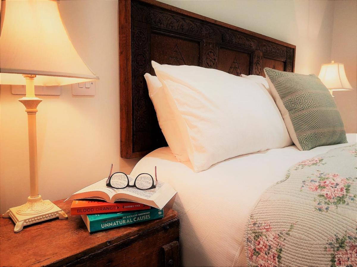Lobhill Farmhouse Bed And Breakfast And Self Catering Accommodation Okehampton Eksteriør billede